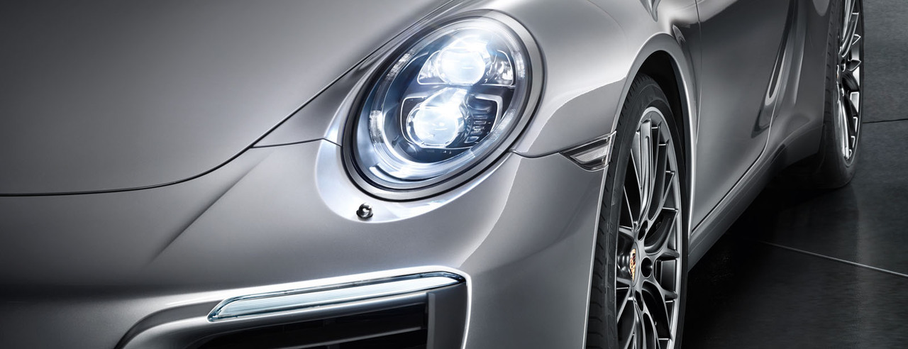 Porsche Dynamic Light System (PDLS)