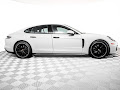 2022 Porsche Panamera