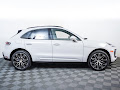 2022 Porsche Macan