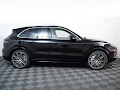 2022 Porsche Cayenne Turbo