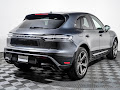 2022 Porsche Macan