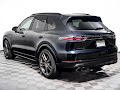 2022 Porsche Cayenne E-Hybrid