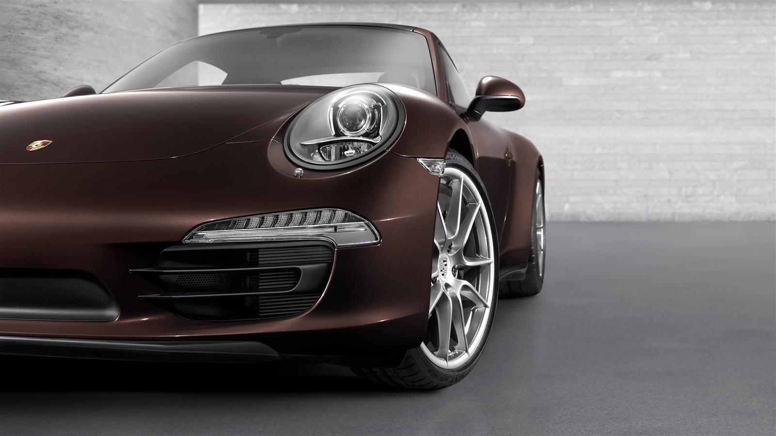 Porsche 911 Carrera 4