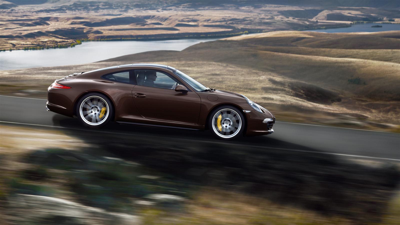 Porsche 911 Carrera 4