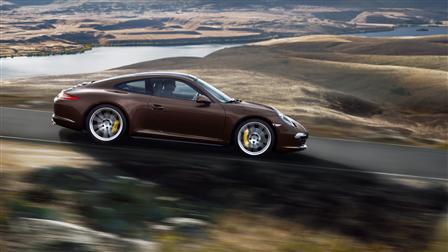 Porsche 911 Carrera 4