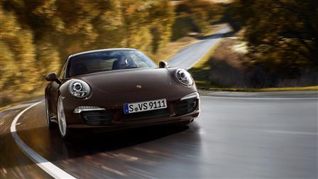 Porsche 911 Carrera 4