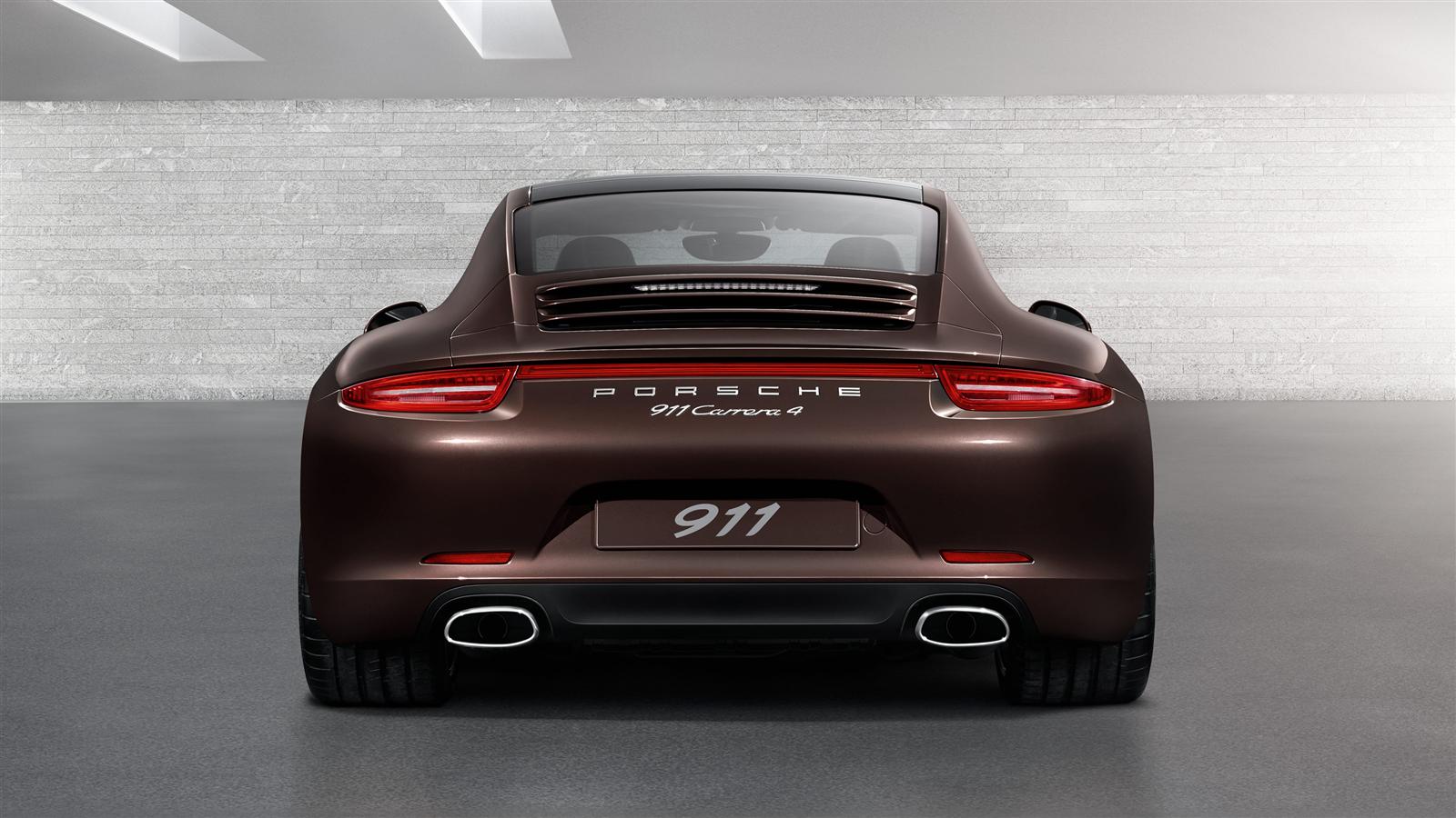 Porsche 911 Carrera 4